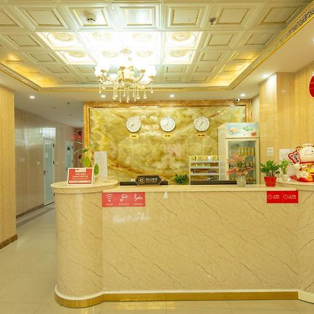 Capital O 417 Truong Son Hotel Hanoi Kültér fotó