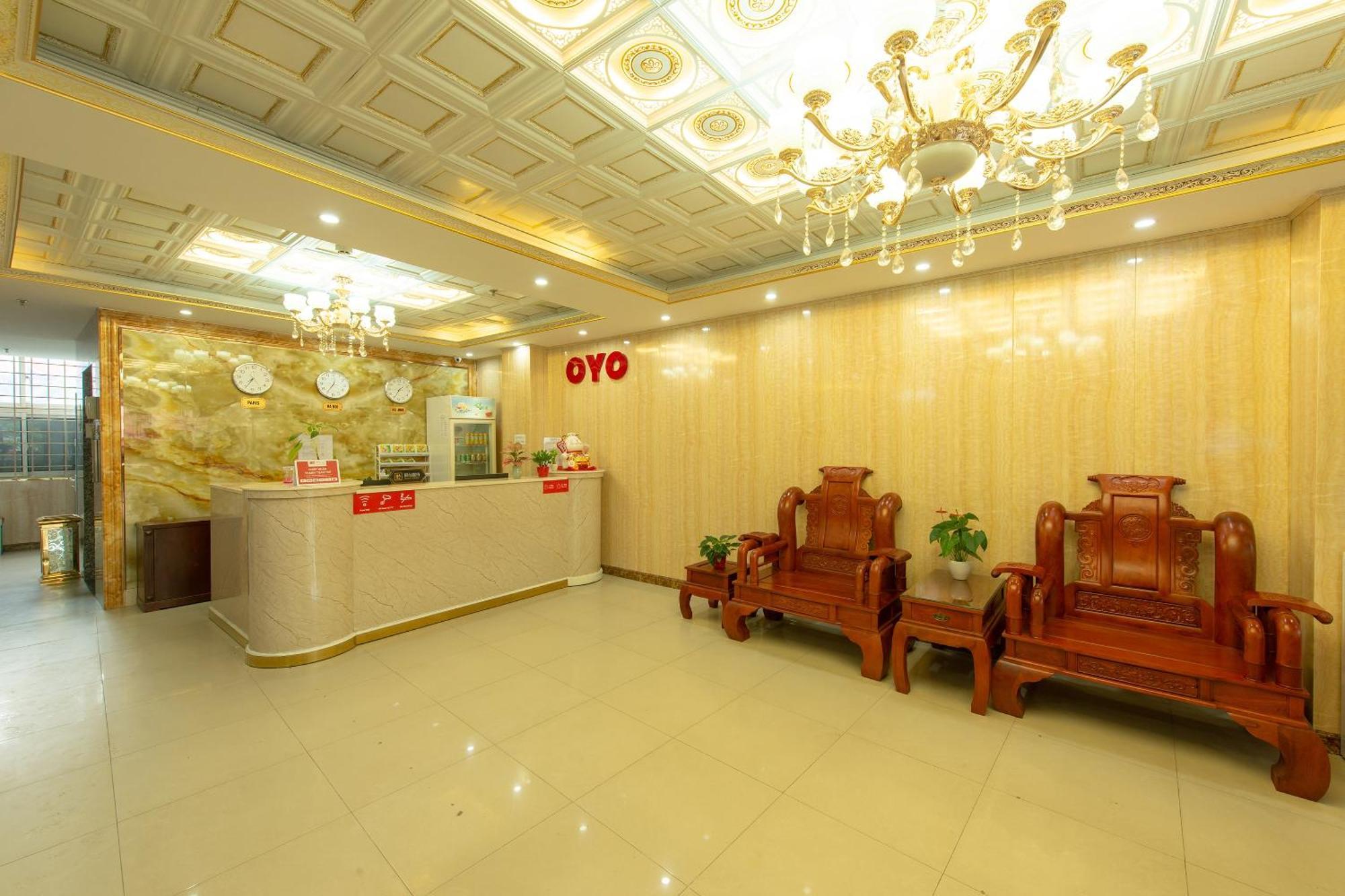 Capital O 417 Truong Son Hotel Hanoi Kültér fotó