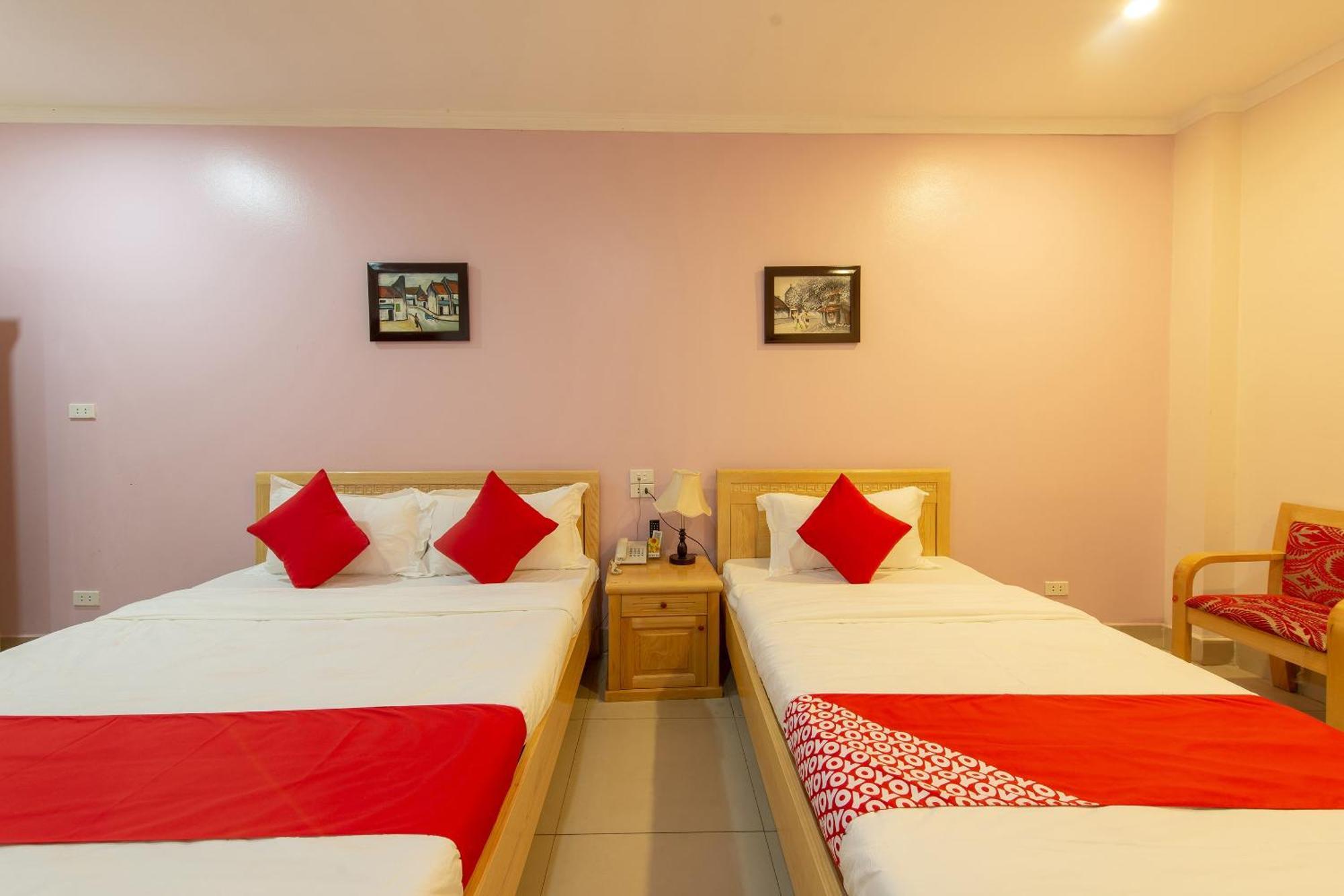 Capital O 417 Truong Son Hotel Hanoi Kültér fotó